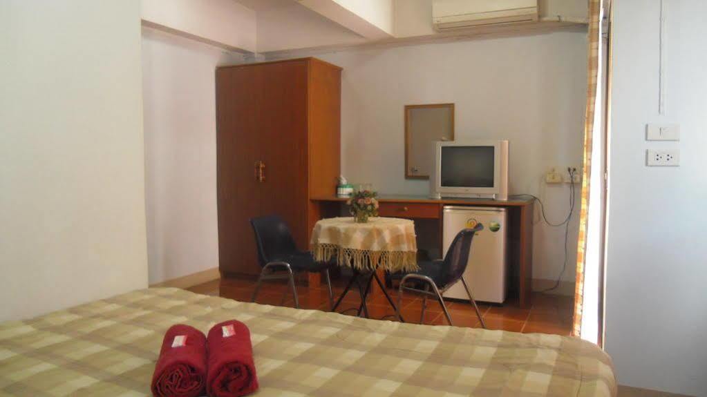 Ban Wiang Guest House Chiang Mai Exteriör bild